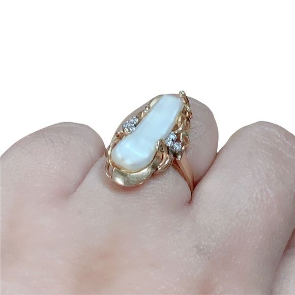 Vintage .585 14K Solid Yellow Gold Baroque Pearl & Diamond Estate Ring Sz 8.5 - Picture 5 of 12